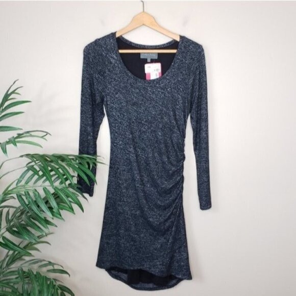 NWT Evereve Sunday in Brooklyn | Charcoal Gray Bodycon Emmeline Dress Size Small - Picture 1 of 6